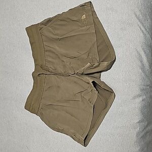 The North Face Shorts Olive Green Small